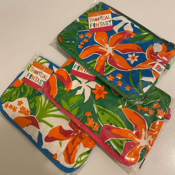 Handbags - Tropical Theme Zippered Wristlet